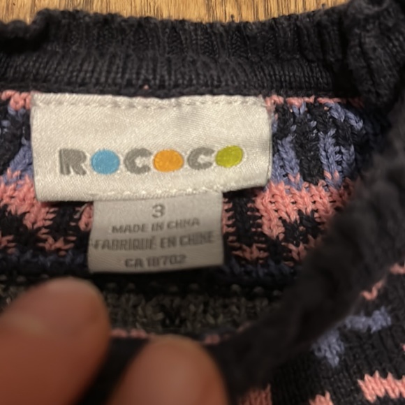 4/$20 Girls Rococo Long knit Sweater Sz 3 - Picture 2 of 4